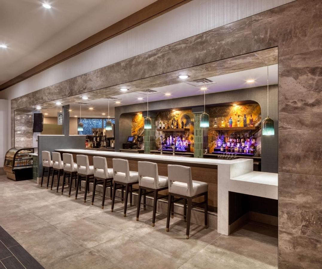 Doubletree By Hilton Tulsa At Warren Place Exterior foto
